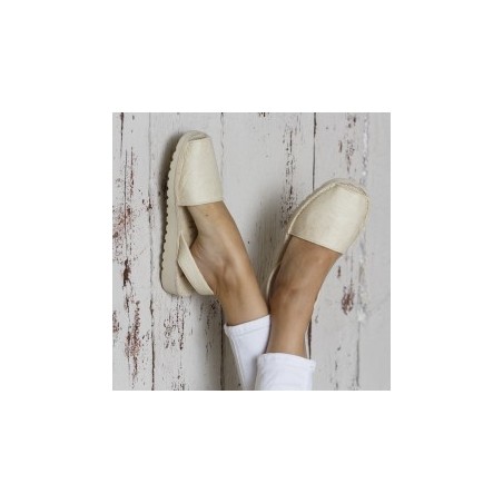 ABARCA VEGANA DE PIÑATEX MENORQUINA, COLOR NATURAL, SUELA BLANCA CON PLATAFORMA DE FOAM