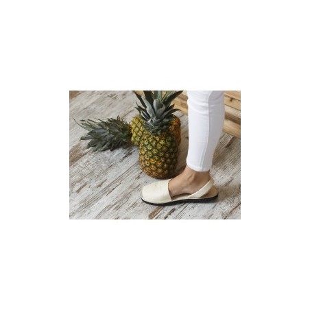 MENORQUINA VEGANA PIÑATEX NATURAL TR NEGRA