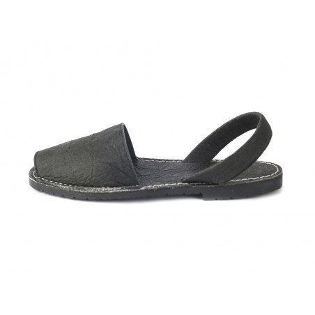 MENORQUINA VEGANA PIÑATEX NEGRO UNISEX, SUELA TR NEGRA