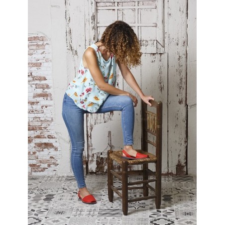 MENORQUINA VEGANA PIÑATEX SUELA FOAM BLANCA